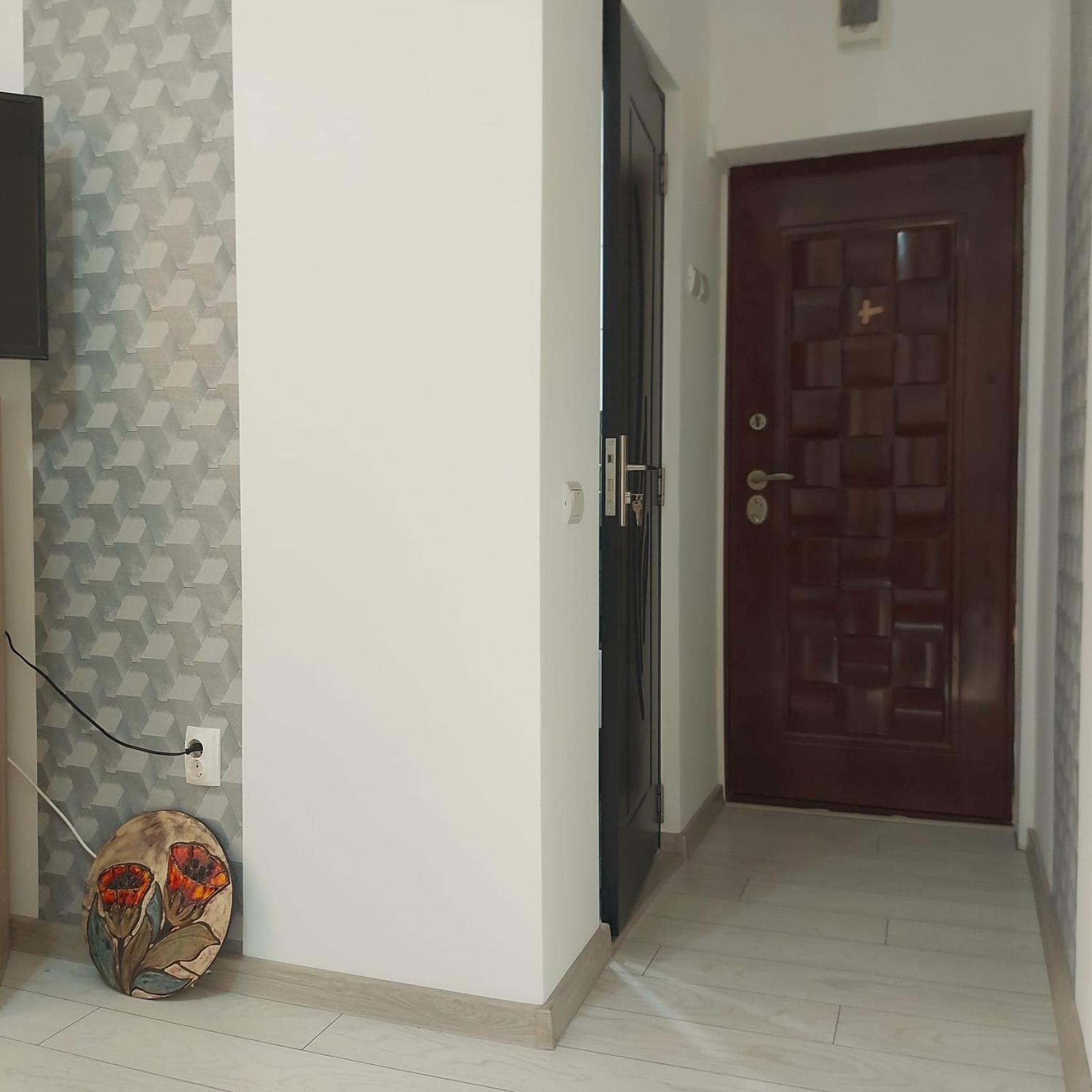 Dayana Home Râmnicu Vâlcea エクステリア 写真
